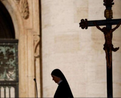 Más de 200 mil menores habrían sufrido abusos sexuales por parte de religiosos católicos en España desde 1940, según un primer informe independiente, que rompe el silencio