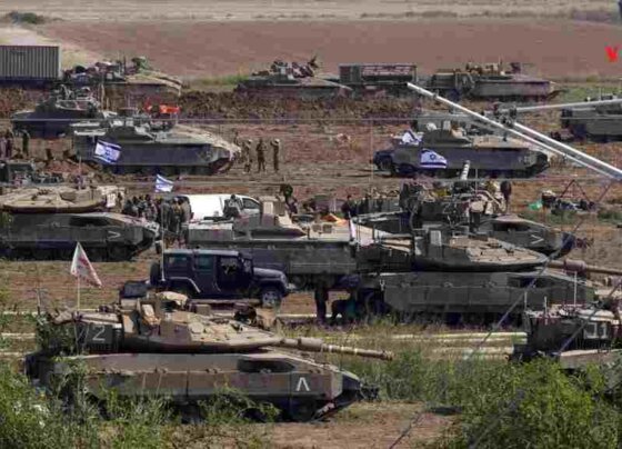 La inminente ofensiva terrestre sobre Gaza será “larga, difícil e intensa”. Dijo además que “esta guerra se nos impuso y combatimos contra un cruel enemigo que nos ha dañado enormemente