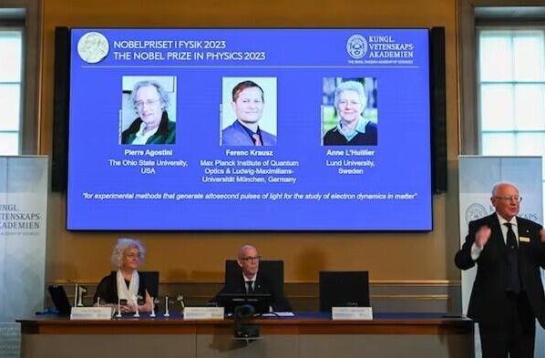 Los científicos de Estados Unidos Alemania y Suecia utilizaron pulsos de luz extraordinariamente cortos para rastrear la forma en que los electrones se mueven en los átomos