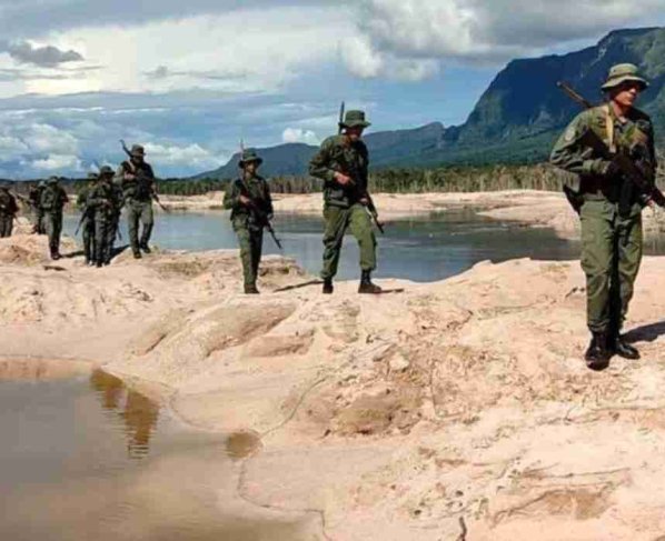 Un tribunal de Venezuela autorizó la aplicación de "medidas judiciales precautelares" contra las personas acusadas de practicar la minería ilegal en el parque nacional Yapacana