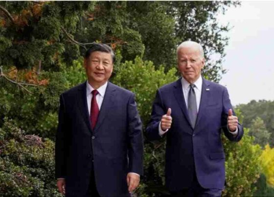 El presidente de EEUU, Joe Biden y su homólogo chino, Xi Jinping acordaron reducir tensiones, reanudar las comunicaciones de altos mandos militares y cooperar en políticas antidrogas, en particular contra el Fentanilo
