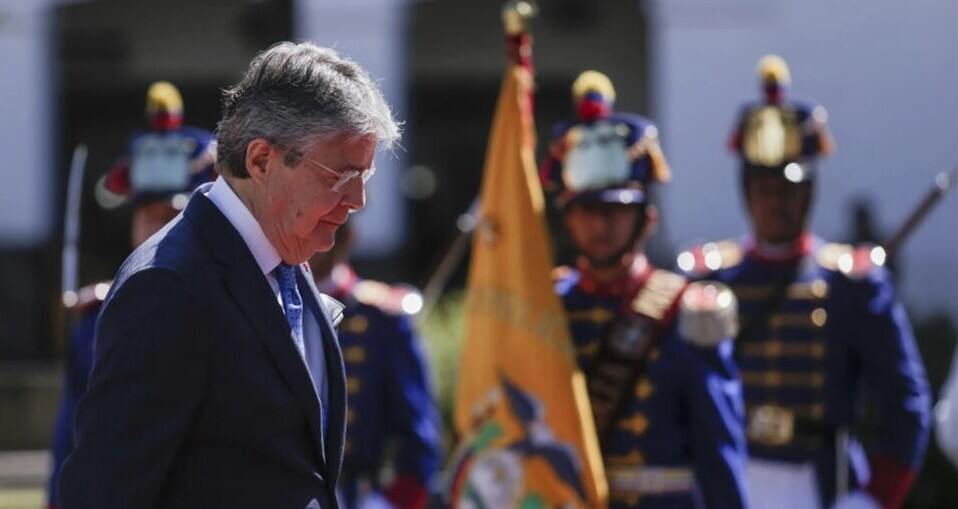 La Asamblea Nacional de Ecuador declaró "responsable político" del delito de peculado y malversación al expresidente Guillermo Lasso, quien hace apenas siete días entregó el cargo.