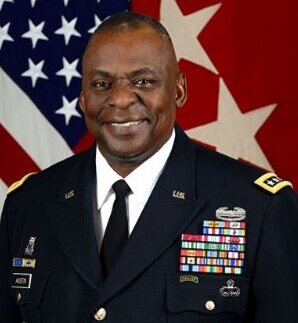 la asociación estratégica entre Estados Unidos y Ucrania, para incluir garantizar que las fuerzas armadas de Ucrania tengan las capacidades de campo de batalla que necesitan