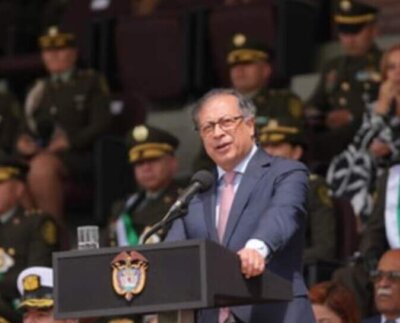 El presidente de Colombia, Gustavo Petro, afirmó que la decisión de iniciar la negociación de paz con las disidencias de las Fuerzas Armadas Revolucionarias de Colombia FARC fue “prematura”.