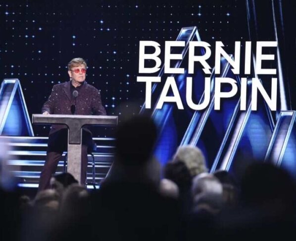 Sheryl Crow y Olivia Rodrigo iniciaron la ceremonia de incorporación al Salón de la Fama del Rock & Roll 2023 y Missy Elliott cerró el espectáculo más de cuatro horas después con un set estremecedor