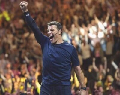 Los mejores emprendedores saben que rodearse de otras personas afines y exitosas genera mejores resultados.