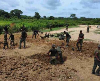 La Fuerza Armada Nacional Bolivariana (FANB), inició trabajos de adecuación y construcción de una escuela, un ambulatorio y una cancha de entrenamiento, en la línea de facto de la República de Guyana