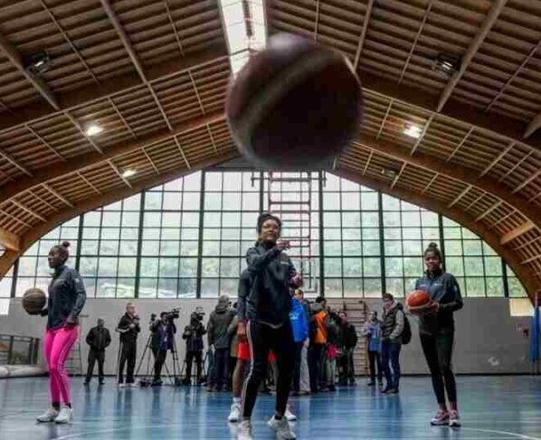 Además de las jugadoras de hockey, también hay un deportista que ganó medalla de bronce en los 400 metros con vallas en los Panamericanos.
