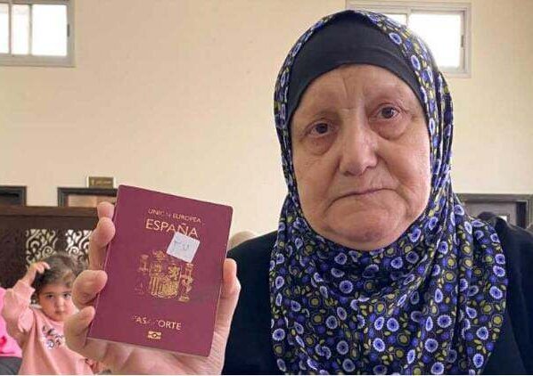 “El primer grupo de 40 hispanos palestinos ya han cruzado el punto de control egipcio” a través del paso de Rafah