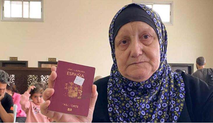 “El primer grupo de 40 hispanos palestinos ya han cruzado el punto de control egipcio” a través del paso de Rafah