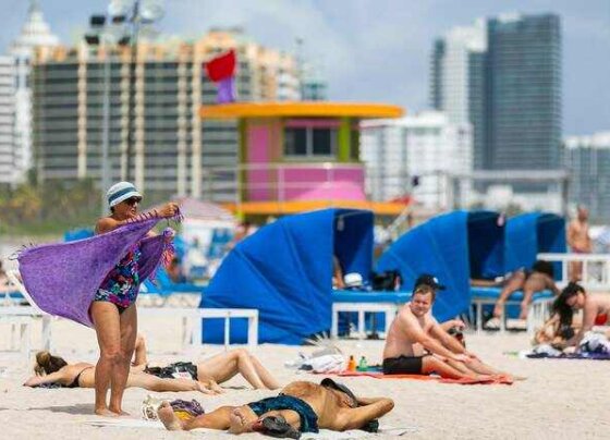La semana laboral empezó esta semana con temperaturas cercanas al récord de calor en horas de la tarde en la ciudad de Miami, Estados Unidos.