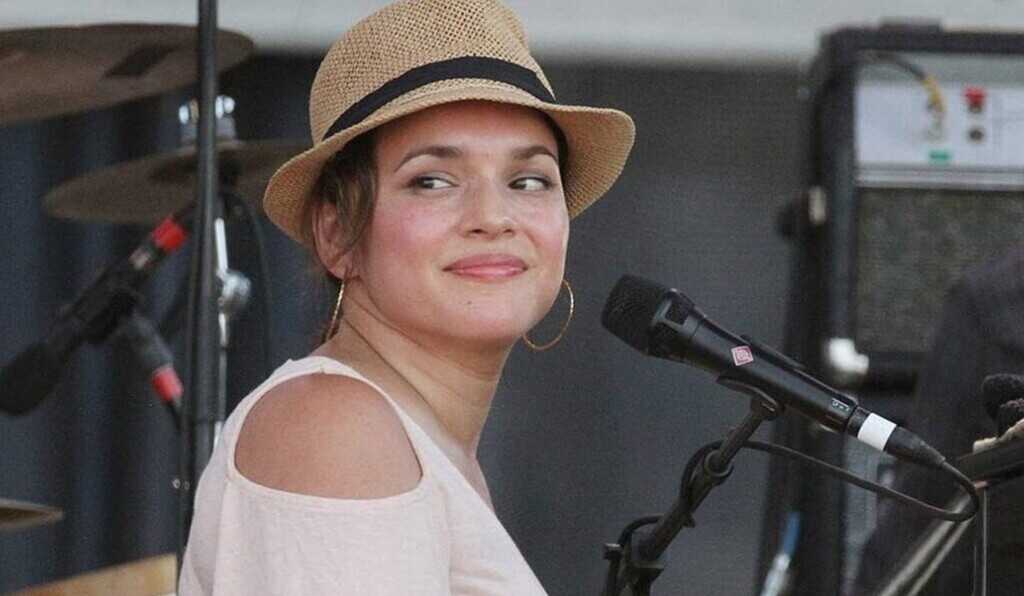 Norah Jones promociona en sus redes sociales un viaje a Cuba para febrero del 2024, que incluye dos conciertos, clases con alumnos de escuelas de arte y una estancia turística