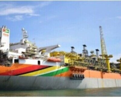 El descubrimiento tiene un total de 35 metros (114 pies) de zona productiva neta y fue descubierto con la ayuda de la plataforma de perforación semisumergible Noble Discoverer de NobleCorp