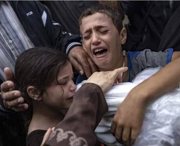 Los funcionarios de salud de Hamas y Gaza niegan que los militantes operen en Shifa, un hospital que emplea a unas 1.500 personas y tiene más de 500 camas