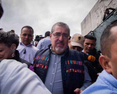 Gabriel Boric respaldó al presidente electo de Guatemala, Bernardo Arévalo, tras los intentos de interrupción del proceso democrático.