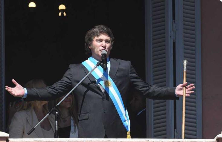 La izquierda y sindicatos argentinos prepara confrontación con Javier Milei, quien advirtió que repercutirán en las clases desfavorecidas.