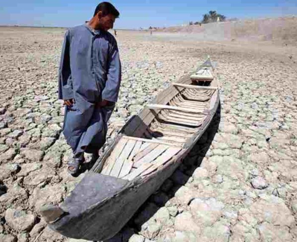 El río Éufrates se está secando, uno de los ríos más antiguos del mundo. Mucha de la historia de la humanidad se ha desarrollado allí.