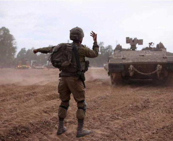 Las Fuerzas Armadas israelíes confirmaron el inicio de la ofensiva militar terrestre sobre el sur de la Franja de Gaza.