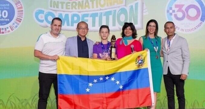 Niño venezolano nuevo campeón mundial de aritmética mental, al realizar 70 operaciones aritméticas en menos de cinco minutos sin error.