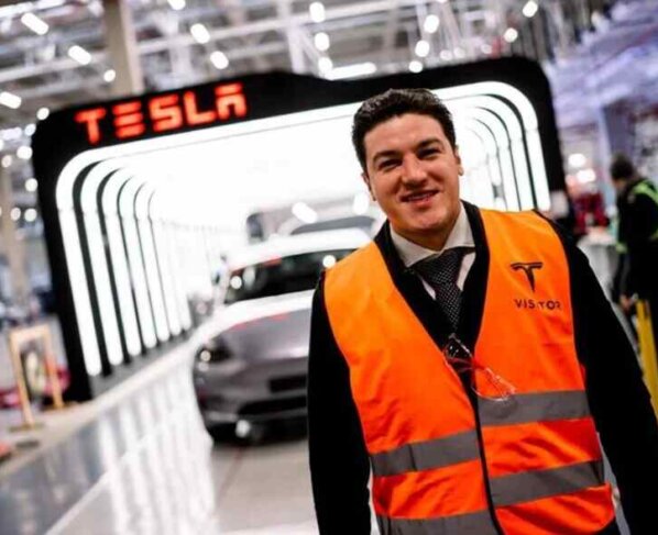Nuevo León aprobó permisos para Megafábrica de Tesla en Santa Catarina según informó Samuel García, gobernador de esa entidad mexicana.