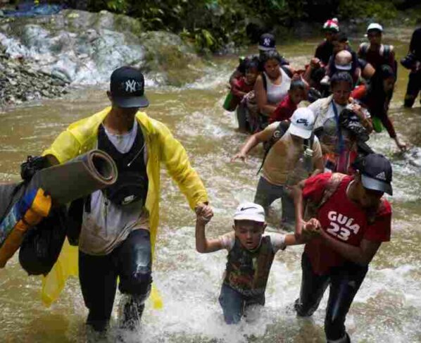 Disminuyó Cifra de migrantes por Darién. Según Samira Gozaine, directora del Servicio Nacional de Migración de Panamá.