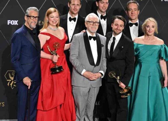 Succession y The Bear ganaron Premios Emmy 2024 al obtener seis galardones cada uno en la 75 edición de los premios.