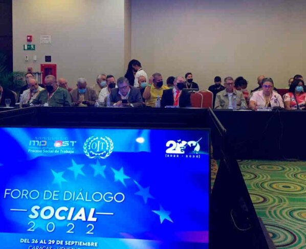 Foro de Diálogo Social comenzará con más deudas que soluciones. Los pocos acuerdos que se han alcanzado han sido ignorados por el Gobierno, que sigue dictando incrementos de ingreso, más no de salario.