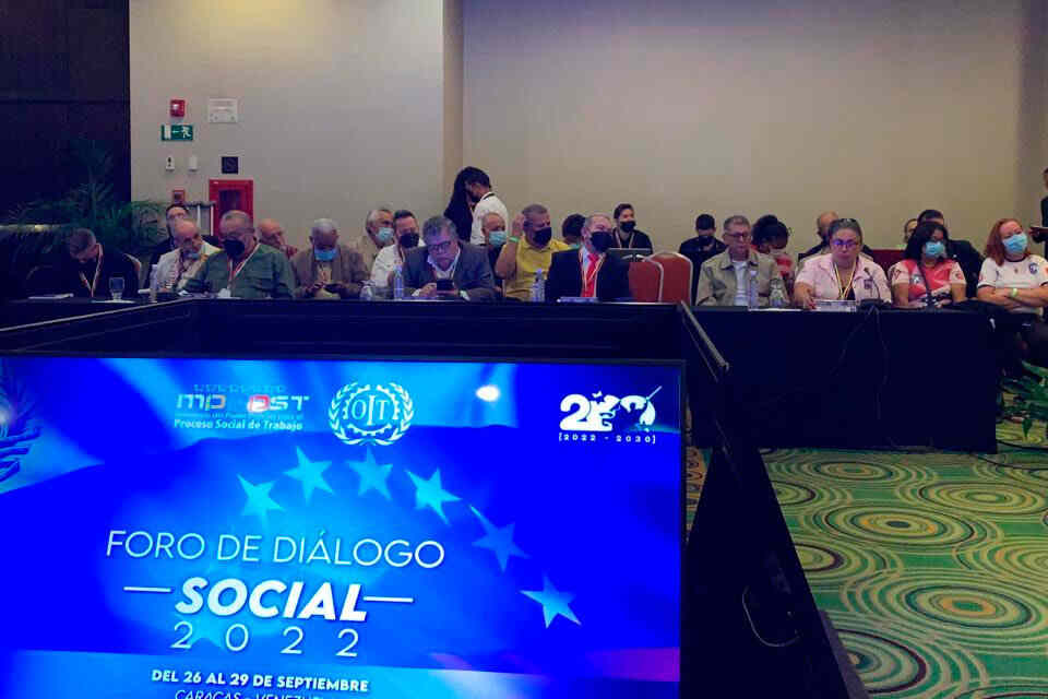 Foro de Diálogo Social comenzará con más deudas que soluciones. Los pocos acuerdos que se han alcanzado han sido ignorados por el Gobierno, que sigue dictando incrementos de ingreso, más no de salario.