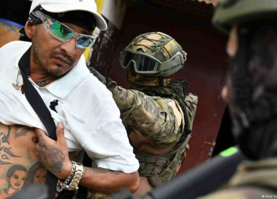 Gobierno de Ecuador sofocó motines en siete cárceles. El presidente Noboa confirmó la liberación de la totalidad de rehenes en las prisiones.