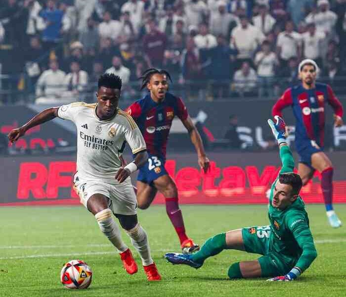 Real Madrid doblegó al Barcelona 4 -1. En la final de la Super Copa de España, con un Hattrick de Vinicius Jr y otro tanto de Rodrygo .