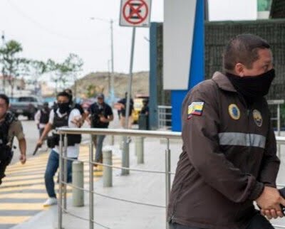 Setenta detenidos por actos terroristas en Ecuador. Operativos realizados a nivel nacional, dieron esos resultados, informó la Policía.