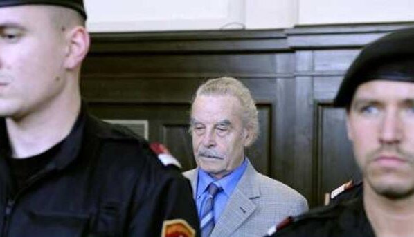 Sacan al monstruo de Amstetten de centro psiquiátrico para cumplir condena en prisión. Un tribunal de Austria decidió enviar a Josef Fritzl.