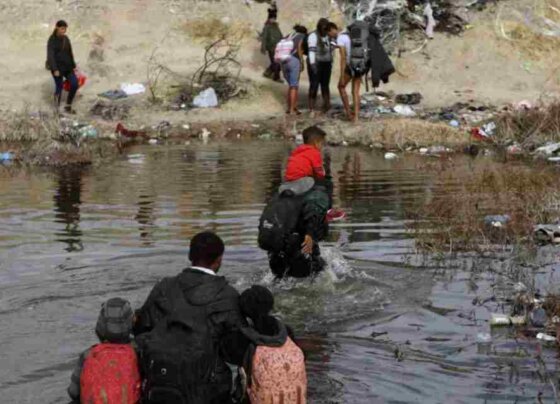 México rechaza agresiones contra migrantes. El Gobierno de México respondió a comentarios Greg Abbott y sus medidas migratorias.