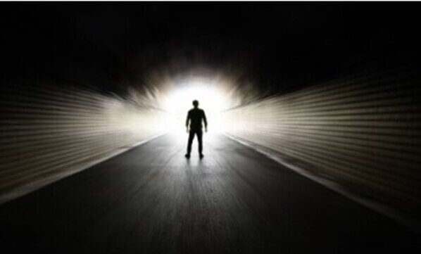 Neurólogos confirman vida después de la muerte. Las pruebas son los registros de cientos de electroencelogramas realizados a pacientes declarados clínicamente muertos durante quince segundos.