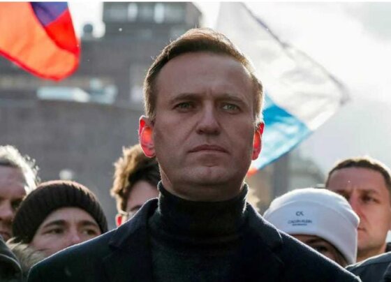 Muerte de Alexéi Navalny genera críticas hacia Putin. Se desconoce por el momento la causa de su fallecimiento en la prisión siberiana