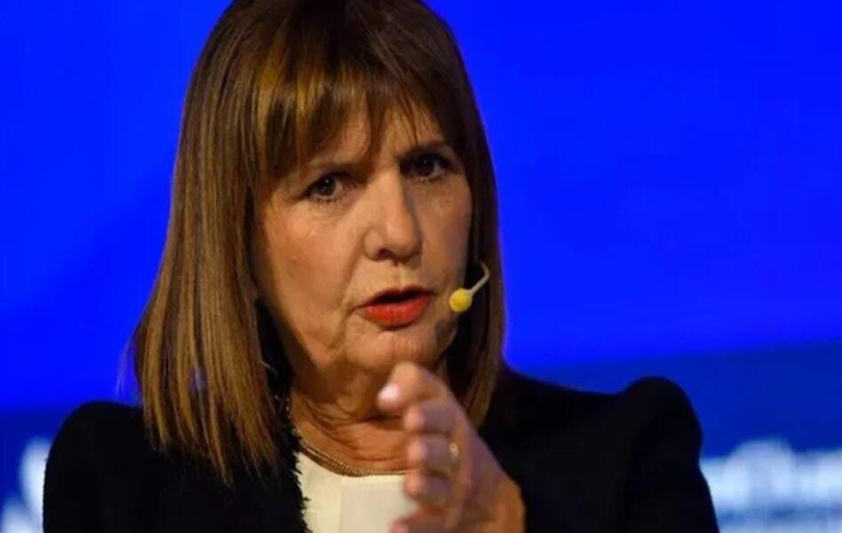 No podemos apoyar dictaduras por petróleo afirmó Gobierno de Milei. La ministra de Seguridad argentina, Patricia Bullrich, pedirá al Gobierno