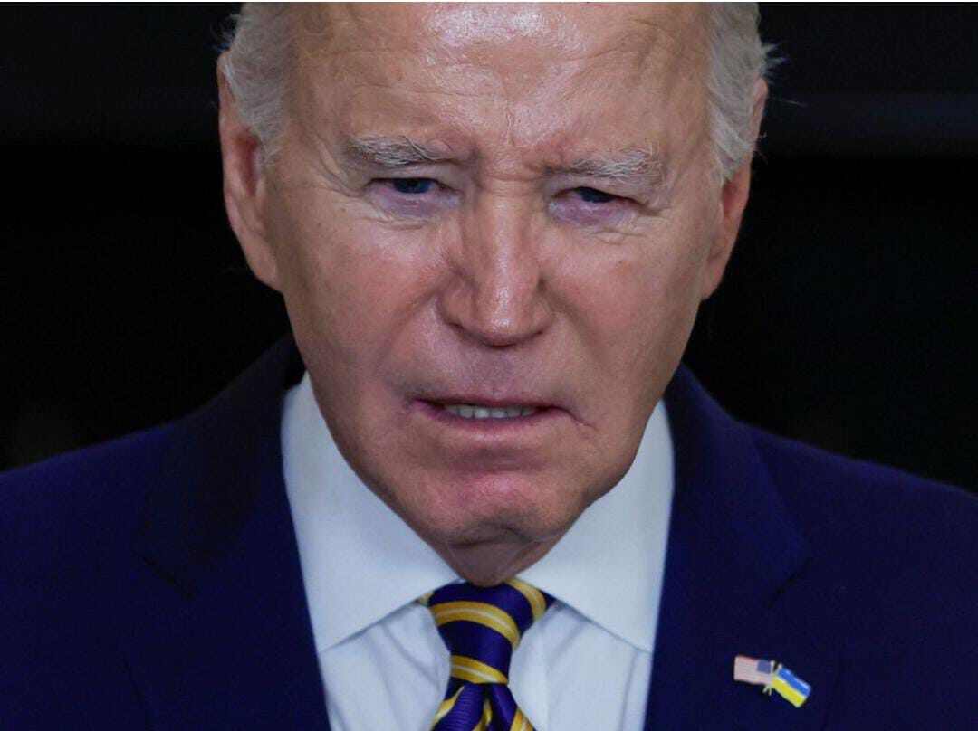 Joe Biden confundió a Macron con otro político y siembra polémica. El video de Biden, cuando dijo que habló con "Mitterrand de Alemania".