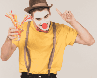 No me conoces pero vota por mí. Increíblemente, un alto porcentaje de los candidatos lo está haciendo, ya están pidiendo el voto.