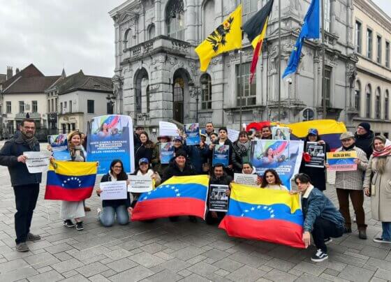 Venezolanos se concentraron en Madrid en apoyo a María Corina. Para exigirle a Nicolás Maduro que respete su candidatura.