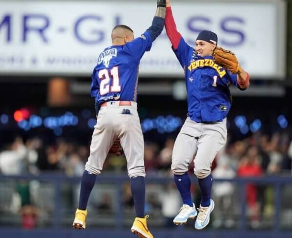 Venezuela sigue invicta al vencer a Curazao en la Serie del Caribe. Dos victorias consecutivas llevan los Tiburones al derrotar 4-2 a Curazao.