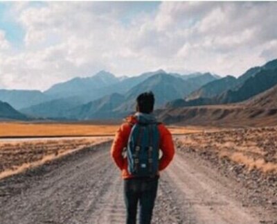 Nacer a la vida sin propósito es como asegurar que la propia vida no tiene propósito alguno. Que nada lo tiene. Y eso falta a la lógica y a la razón