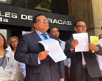 Siguen desaparecidos dirigentes de María Corina Machado. Los abogados del equipo de defensa de los tres directores que fueron detenidos hace más de 7 días, denunciaron que ni sus familiares ni sus abogados han podido tener contacto con ellos.