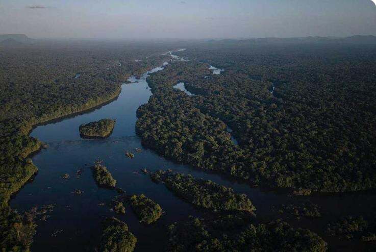 ExxonMobil anunció nuevo hallazgo de petróleo en aguas del Esequibo. un nuevo descubrimiento de petróleo en aguas entre Guyana y Venezuela.