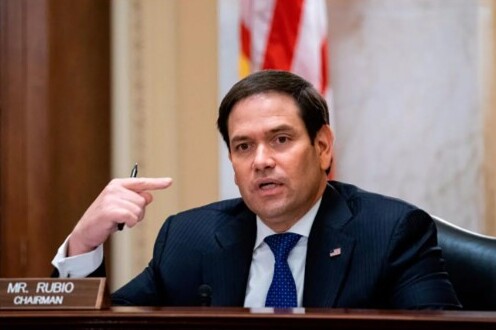 Senadores piden a Biden actuar contra el Tren de Aragua. Los senadores republicanos Marco Rubio y Rick Scott solicitaron a la administración de Biden que clasifique al Tren de Aragua, una pandilla venezolana, como una organización criminal transnacional.