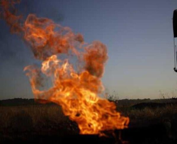 El petróleo comenzó en US$80 por tensión en Rusia. El Brent subió por encima de US$86 el barril después de perder más de 2% en los últimos tres días de la semana pasada, mientras que el West Texas Intermediate superó US$81 dólares.