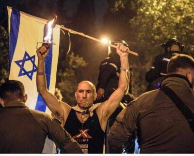 50 mil manifestantes en Jerusalén pidieron liberación de rehenes. Ocurrió este domingo en Jerusalén frente a la Knesset o Parlamento israelí