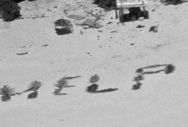 Rescatan a tres hombres de una isla luego de enviar un SOS en hojas de palmera. La Guardia Costera de Estados Unidos comunicó que rescató a 3 hombres varados en Polowat