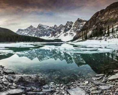 El deshielo de los polos es un factor de alarma mundial provocado por el calentamiento global. Durante los últimos 30 años el área total