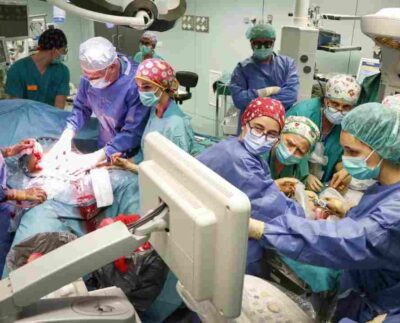 Extirpan por primera vez un tumor cardiaco a una bebé prematura. La bebé de apenas 28 semanas fue operada para extirpar