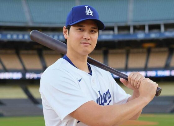 Shohei Ohtani implanta su primer récord con el bate al contribuir con un doble y una carrera anotada en la última victoria de los Dodgers.